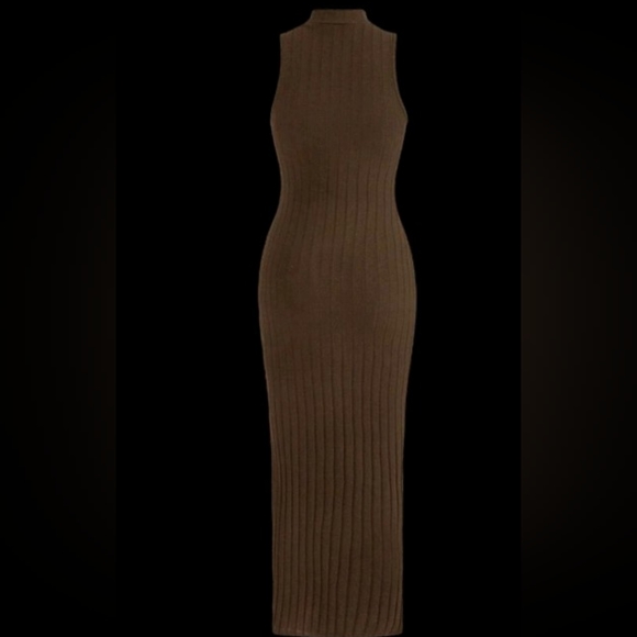 Gorgeous 😍 and Sexy Sleeveless Ribbed Bodycon Maxi in Chocolate - Picture 2 of 3